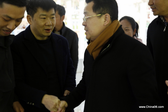 昭通市政府领导调研鲁甸县农村电子商务发展