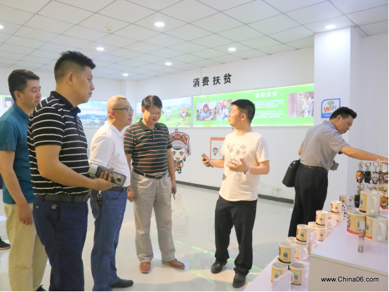 农村电商扶贫：邵阳市人大农业与农村委员会赴贵定县领略中国电商服务中心观摩电商扶贫