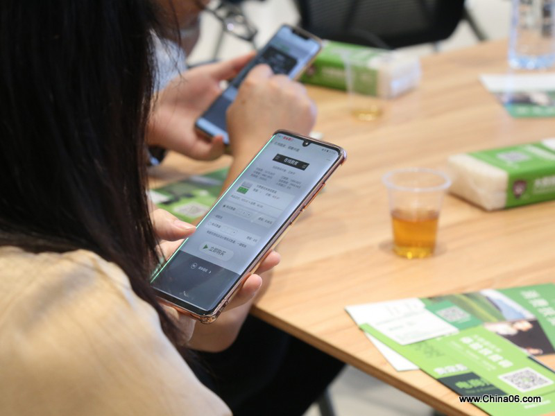 电商助力脱贫攻坚：中央网信办调研组赴领略中国观摩电商助力脱贫攻坚