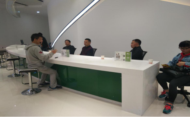 贵州省残联赴贵定县昌明经济开发区调研大数据中心