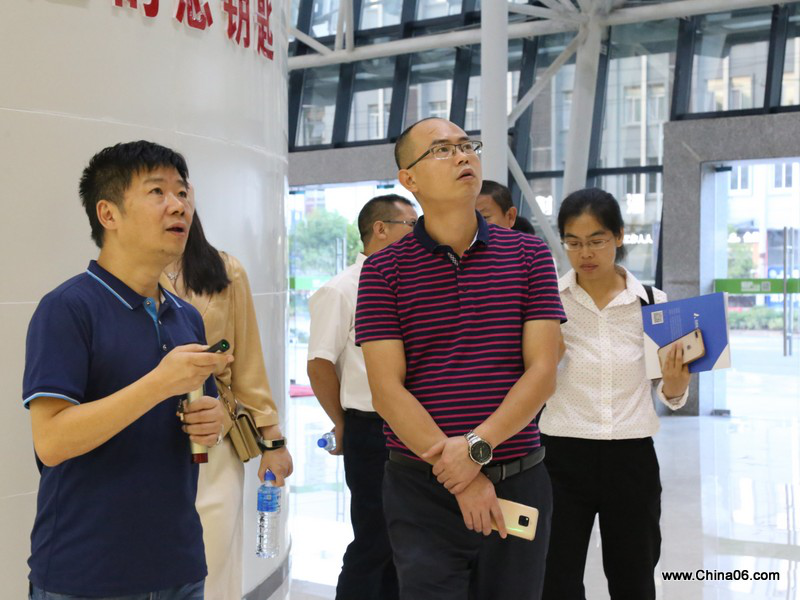 电商助力脱贫攻坚：中央网信办调研组赴领略中国观摩电商助力脱贫攻坚